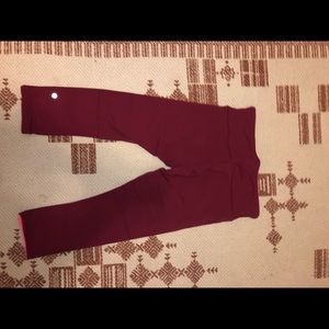 Lululemon reversible crop leggings